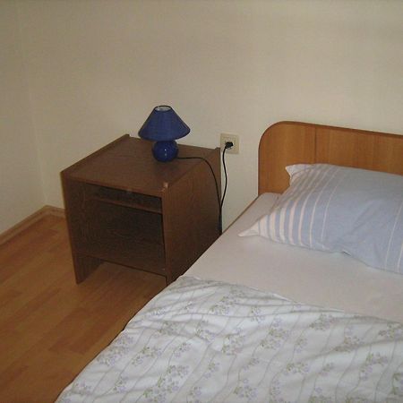 Apartment Dalmatien Raslina 部屋 写真