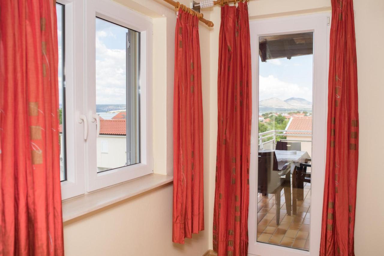 Apartment Dalmatien Raslina エクステリア 写真