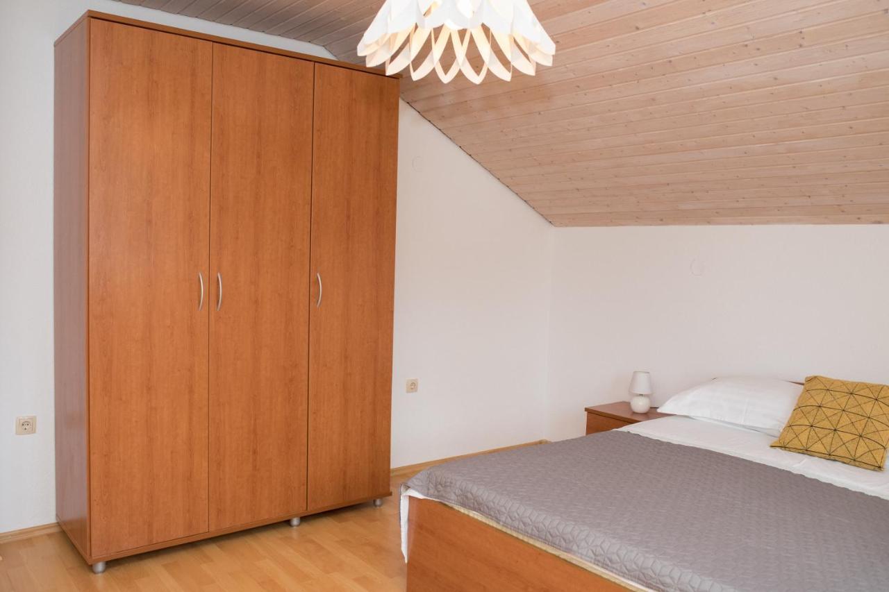 Apartment Dalmatien Raslina エクステリア 写真