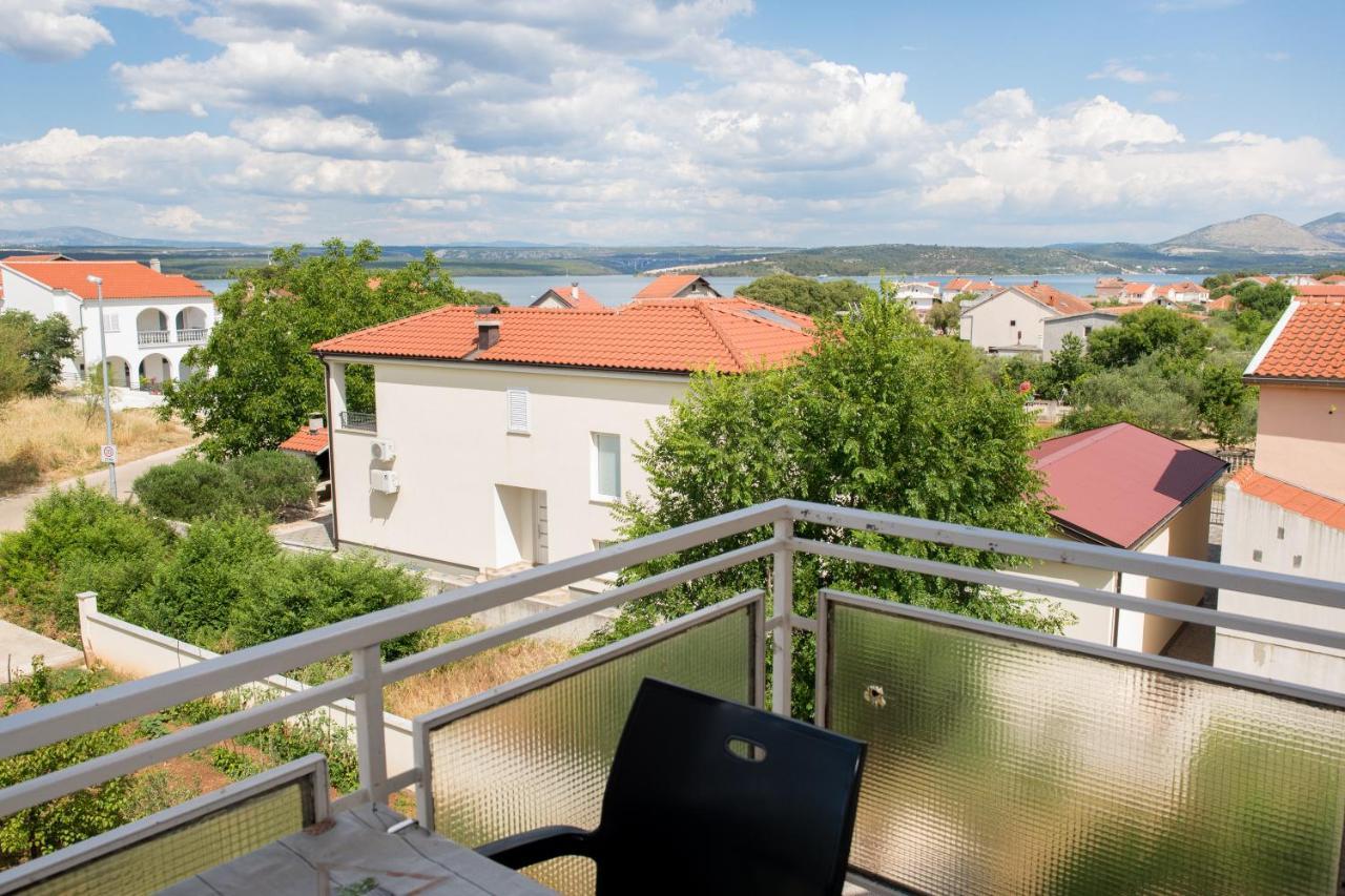Apartment Dalmatien Raslina エクステリア 写真