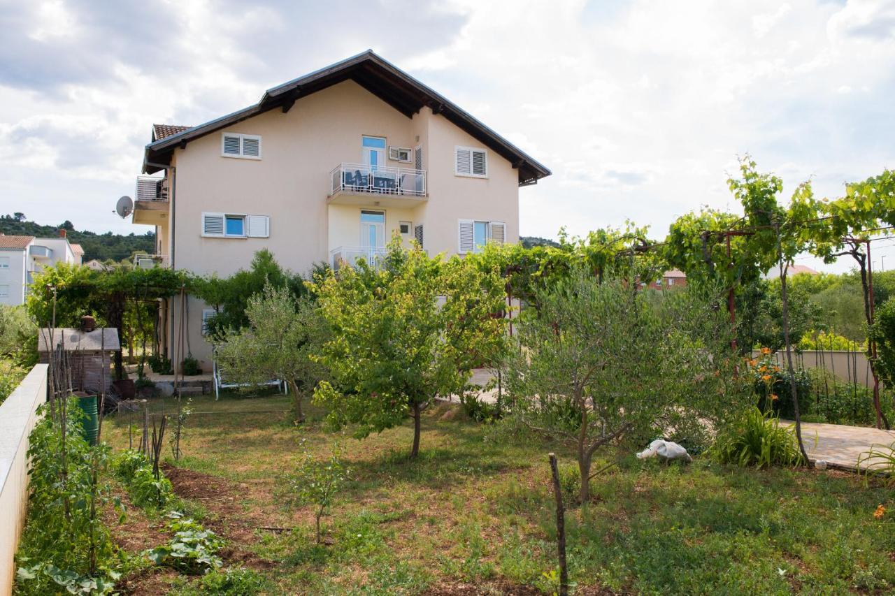 Apartment Dalmatien Raslina エクステリア 写真